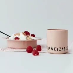 Design Letters Taza infantil Eat & Learn, Nude Naranja Online