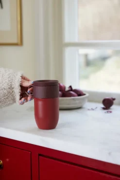 Sagaform Tazas Portátiles Y Tazas Térmicas<Taza térmica para coche Ted 28 cm, Burdeos Rojo