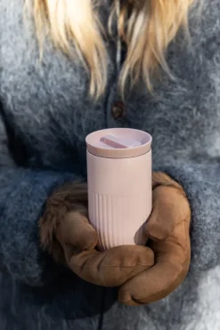 Sagaform Taza térmica para coche Tova 32 cl, Pantone Rosa Discount