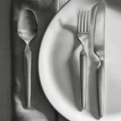 Robert Welch Tenedor de mesa Bergen mate, acero inoxidable Plateado