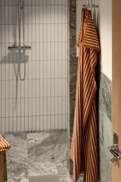 Scandi Living Toalla de baño Drift 70x140 cm, Marrón-blanco MarrónBlanco Sale