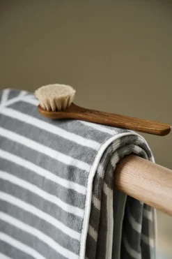 NJRD Toalla de baño Stripes 70x140 cm, Gris New