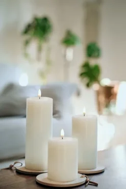 Uyuni Lighting Velas Led<Vela gruesa LED Uyuni Ø7,8 cm, 10,1 cm Blanco